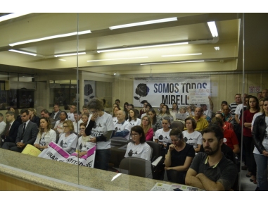 Movimento “Somos Todos Mirella” se reúne na Câmara de Vereadores de Criciúma